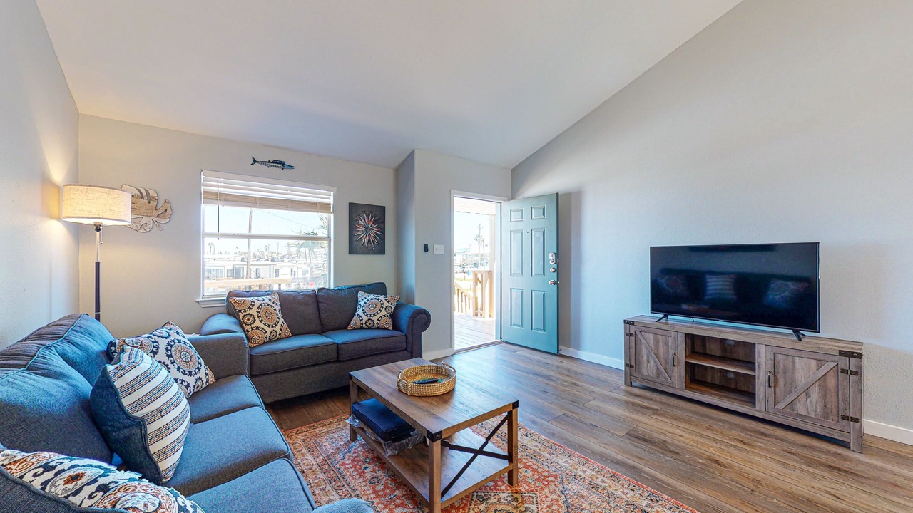 Photo of Livingroom in Leeward Sands