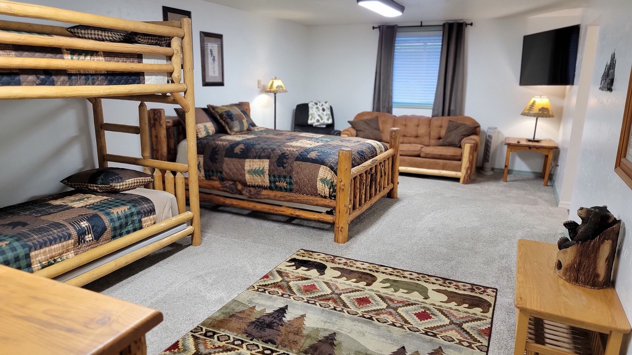 Photo of Bedroom in Victor