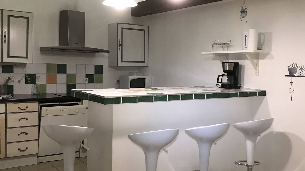 Photo of Kitchen in Saint-Sernin-du-Plain