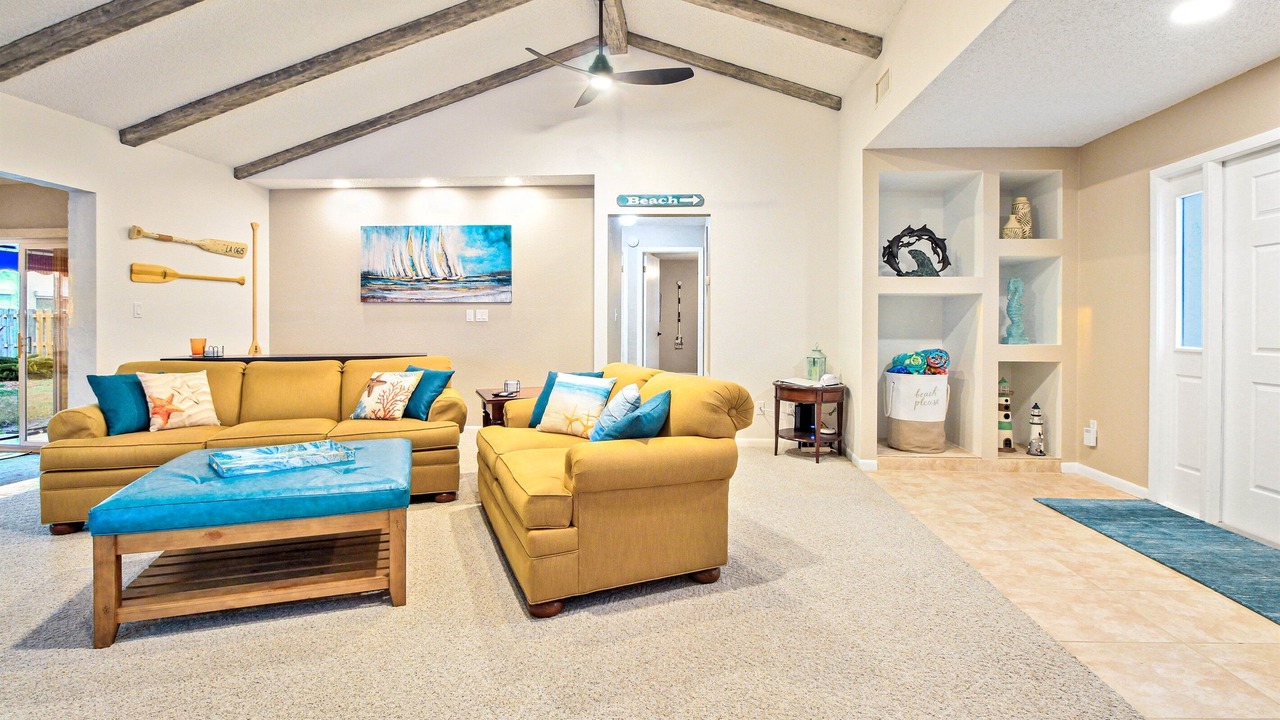 Photo of Livingroom in Cocoa Beach