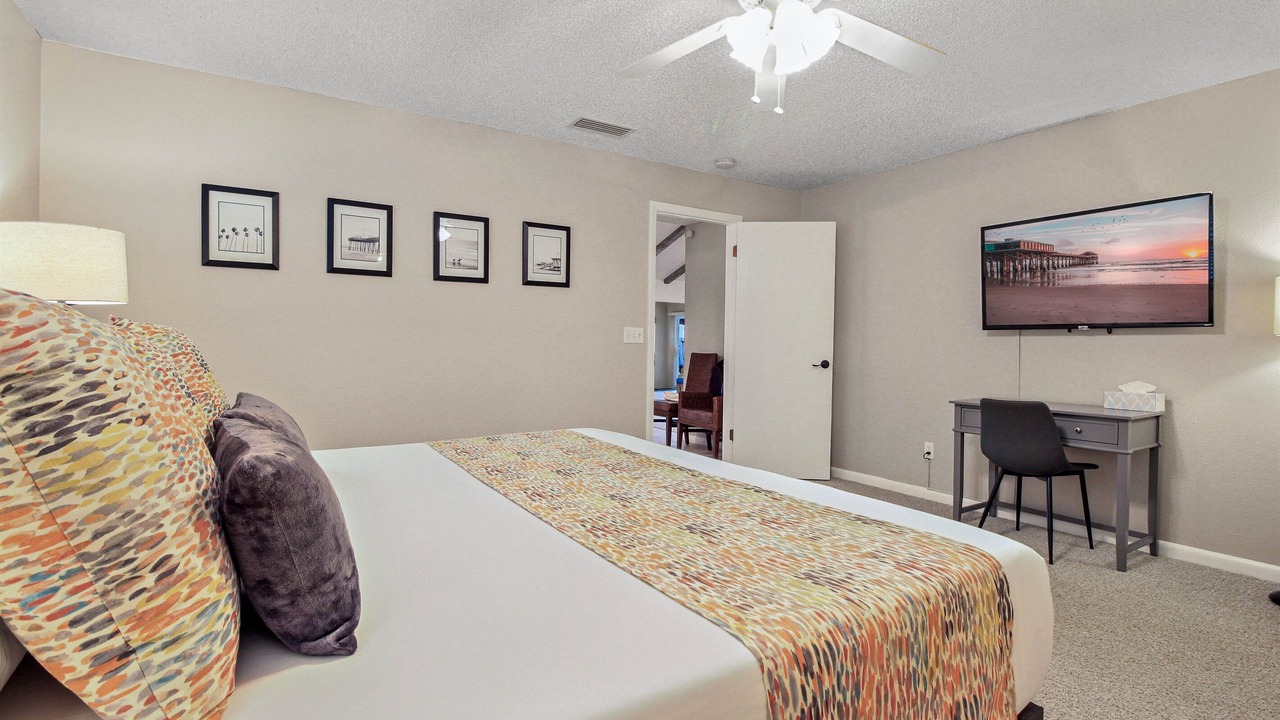 Photo of Bedroom in Cocoa Beach