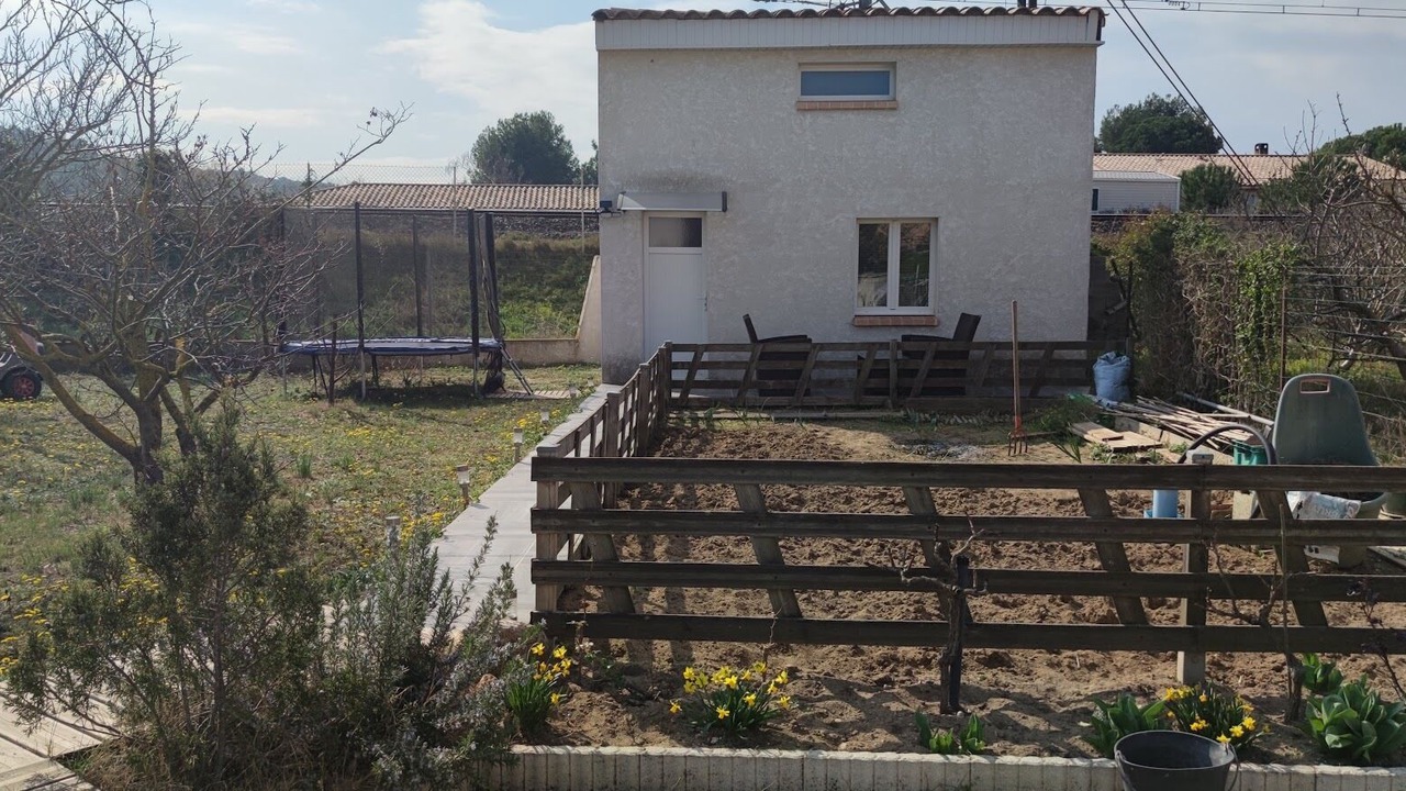 Photo of Outdoor in Nevian