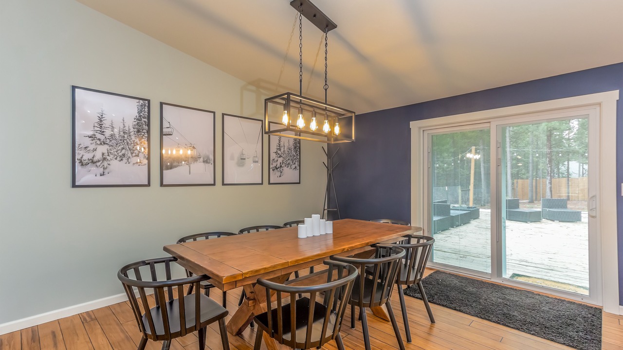 Photo of Livingroom in Three Rivers