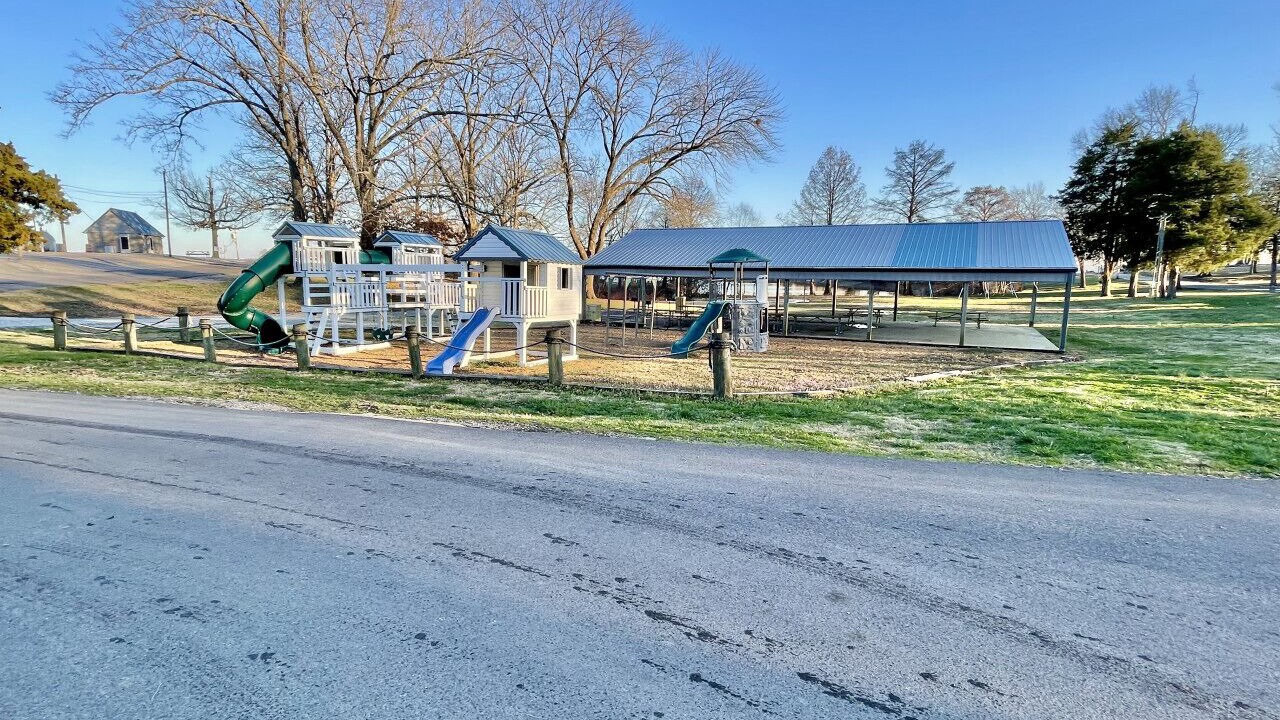 Photo of Others in Gilbertsville