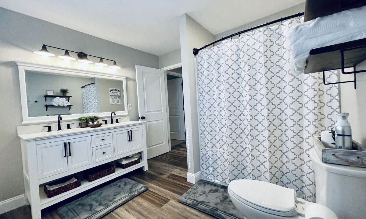 Photo of Others in Gilbertsville