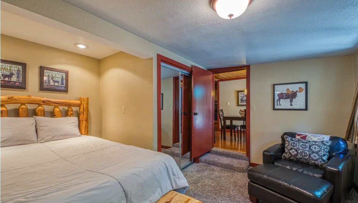 Photo of Bedroom in Tahoe Pines