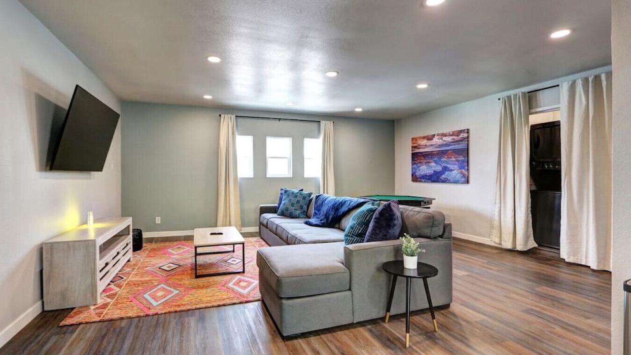 Photo of Livingroom in Rancho Oakey