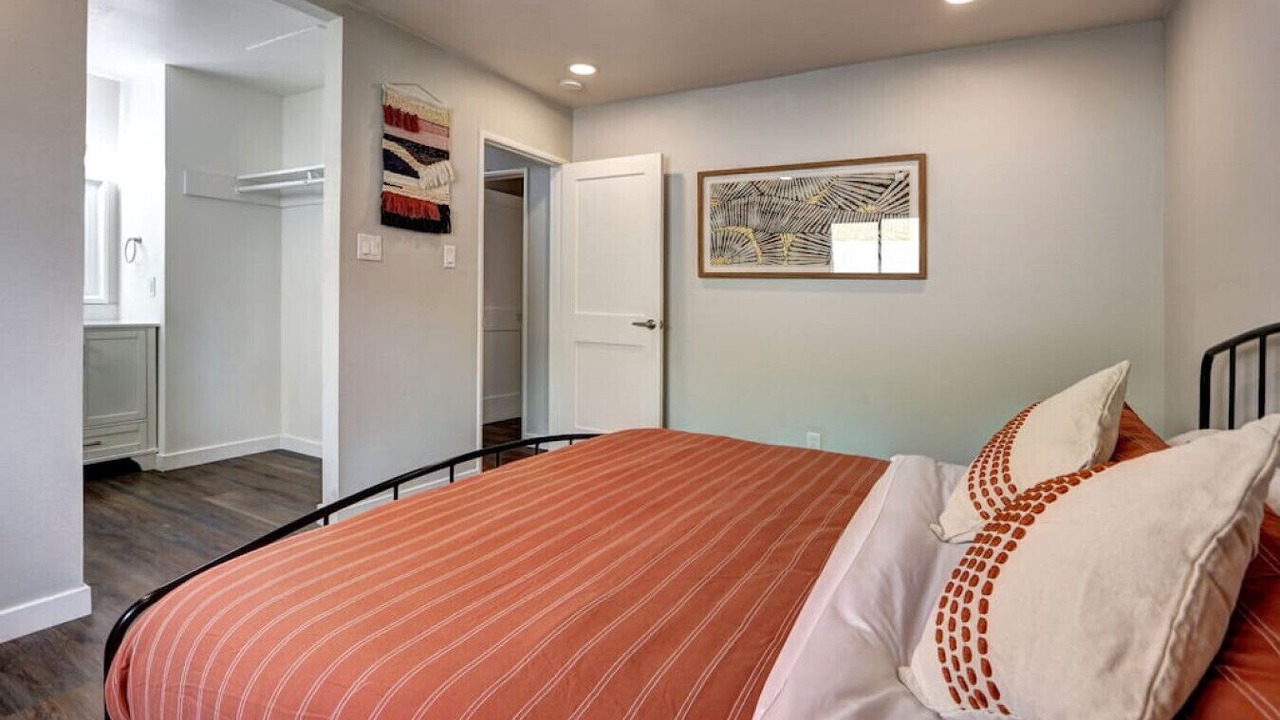 Photo of Bedroom in Rancho Oakey