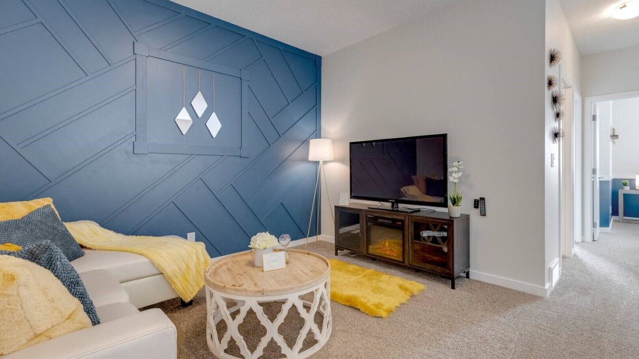 Photo of Livingroom in Southeast Calgary