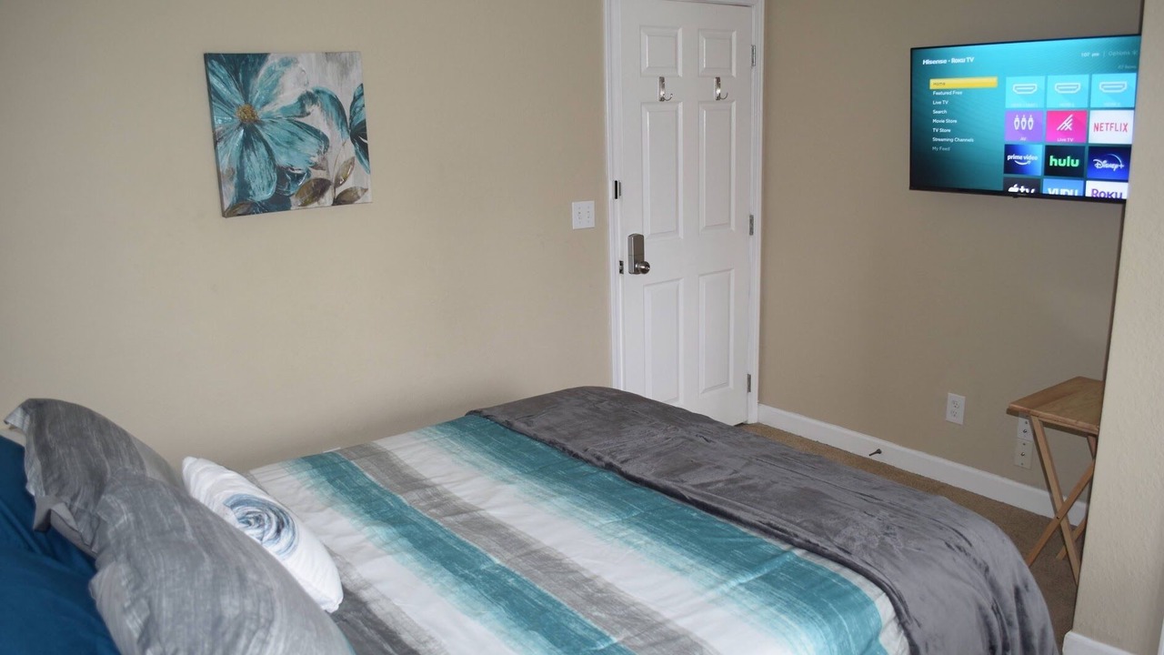 Photo of Bedroom in Jefferson City