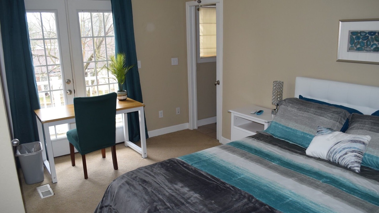 Photo of Bedroom in Jefferson City