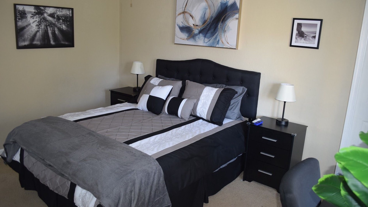 Photo of Bedroom in Jefferson City