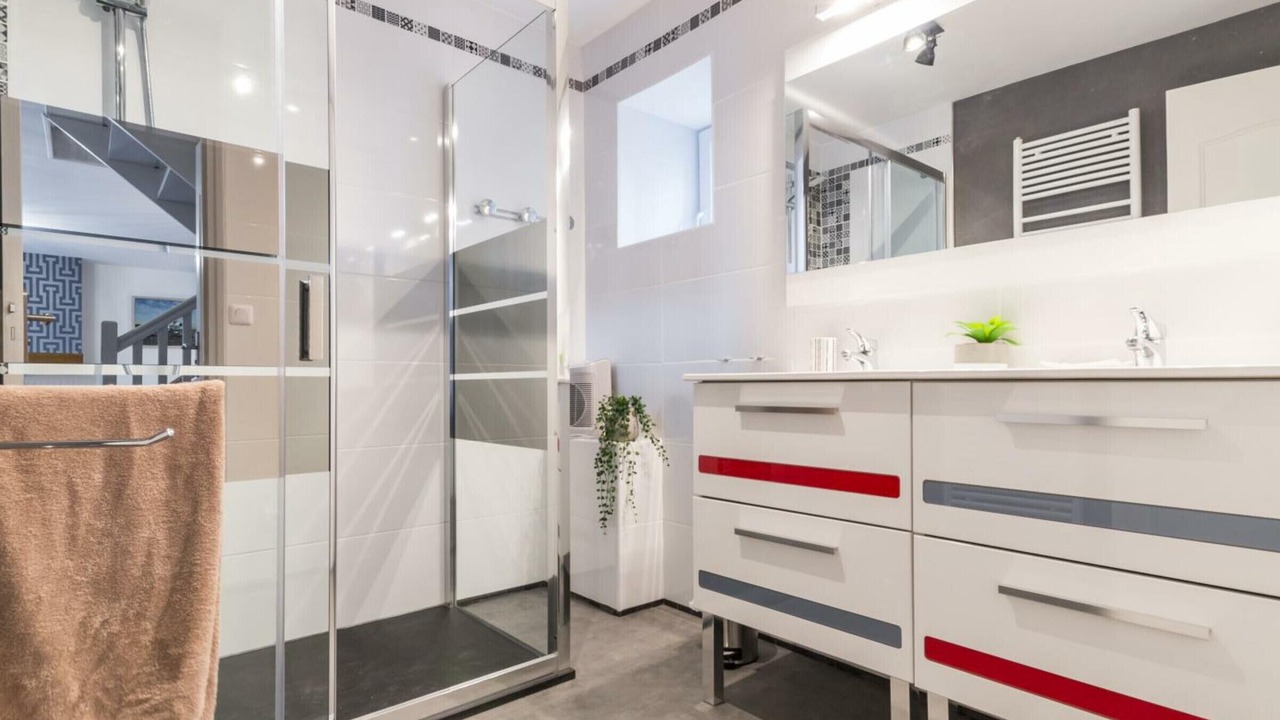 Photo of Bathroom in Granville