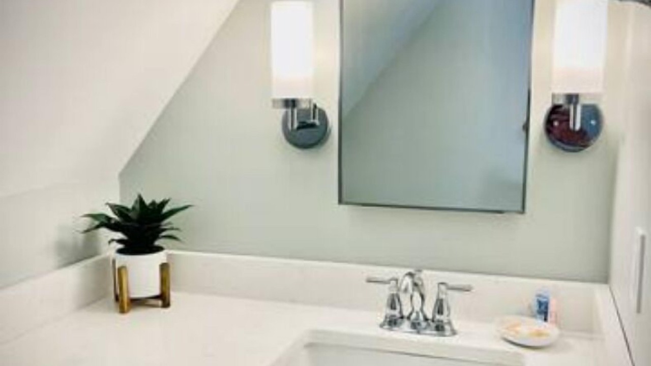 Photo of Bathroom in The Galena Territory