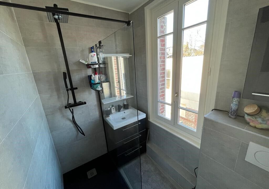 Photo of Bathroom in Etretat