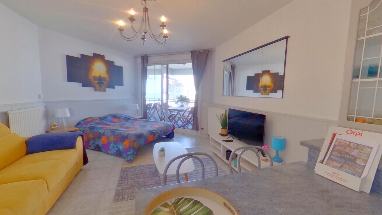 Photo of Bedroom in Larmor-Plage