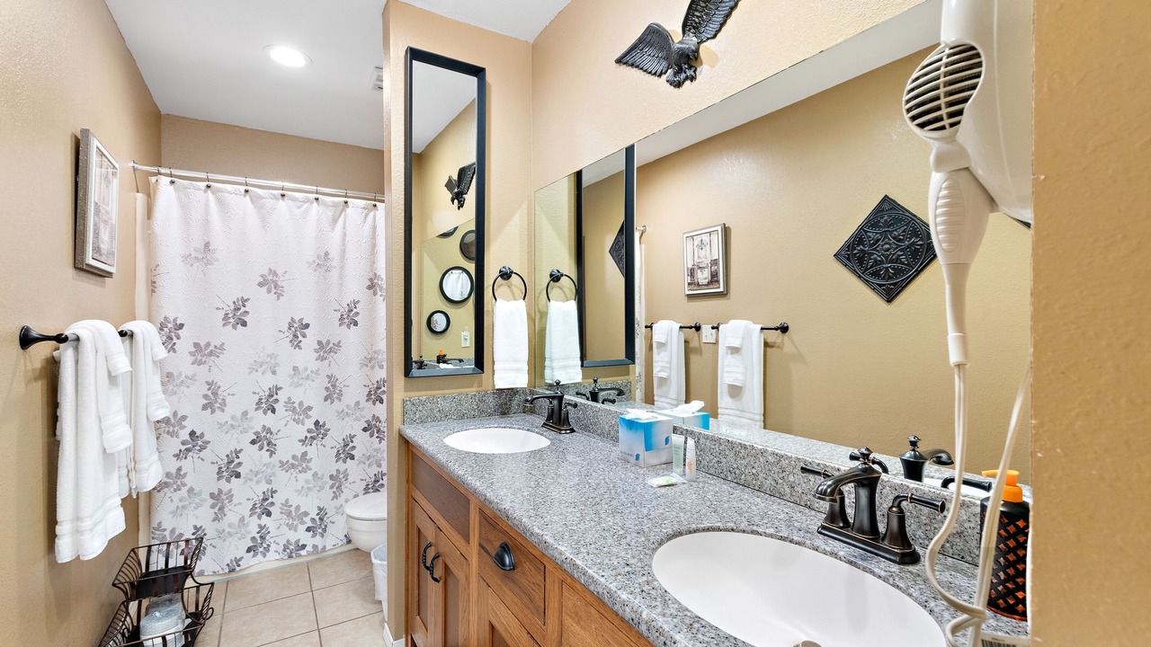 Photo of Bathroom in Indian Point