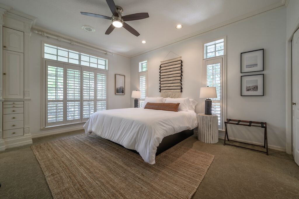Photo of Bedroom in Harbor Hills