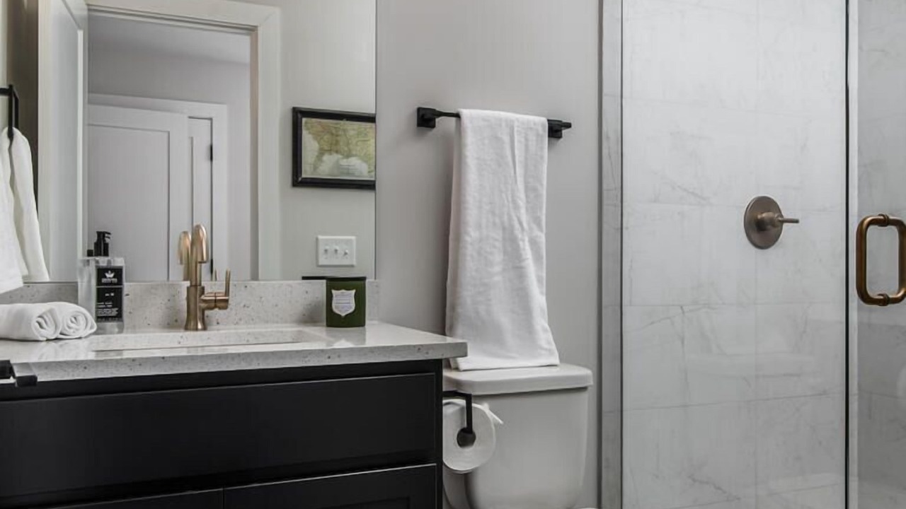 Photo of Bathroom in Edgehill