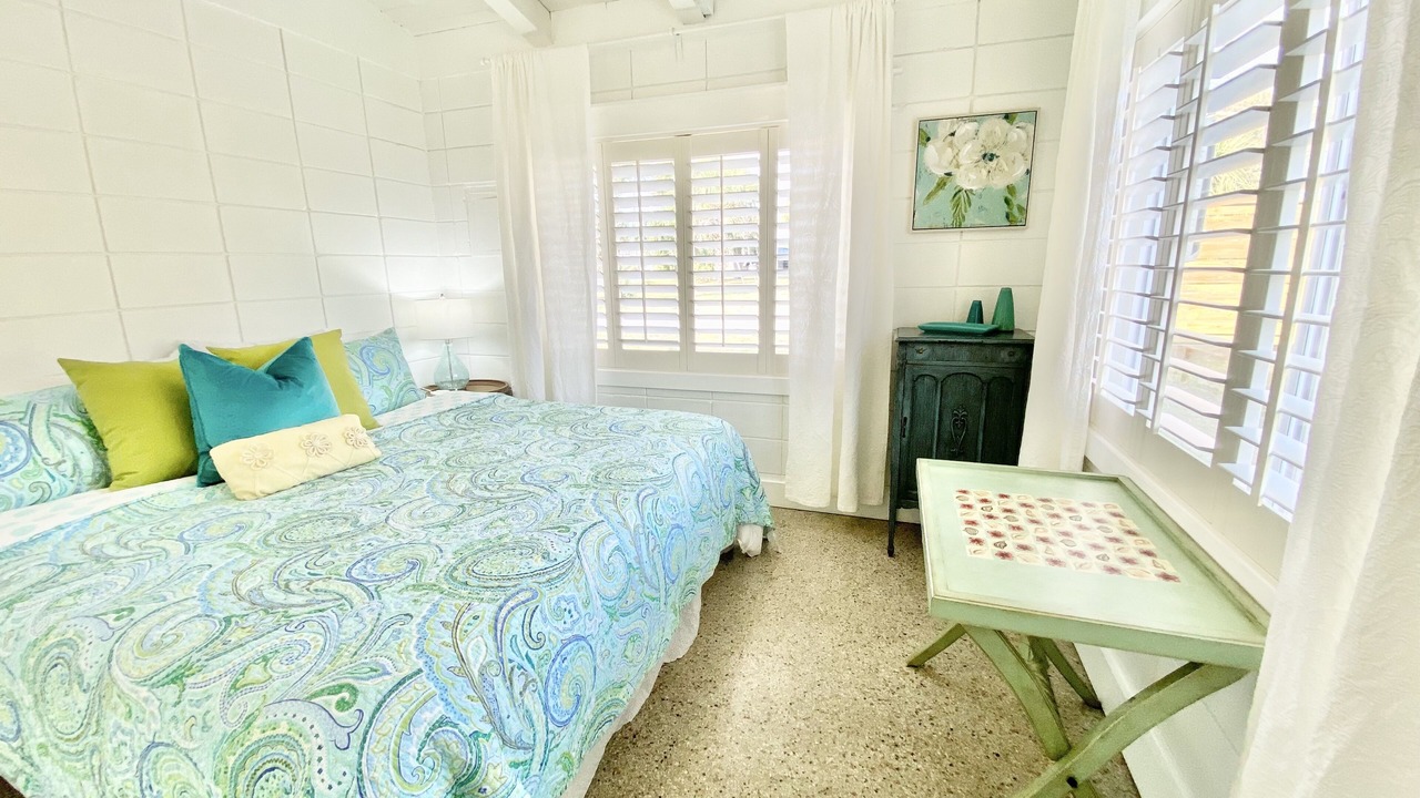 Photo of Bedroom in Laguna Beach Estates