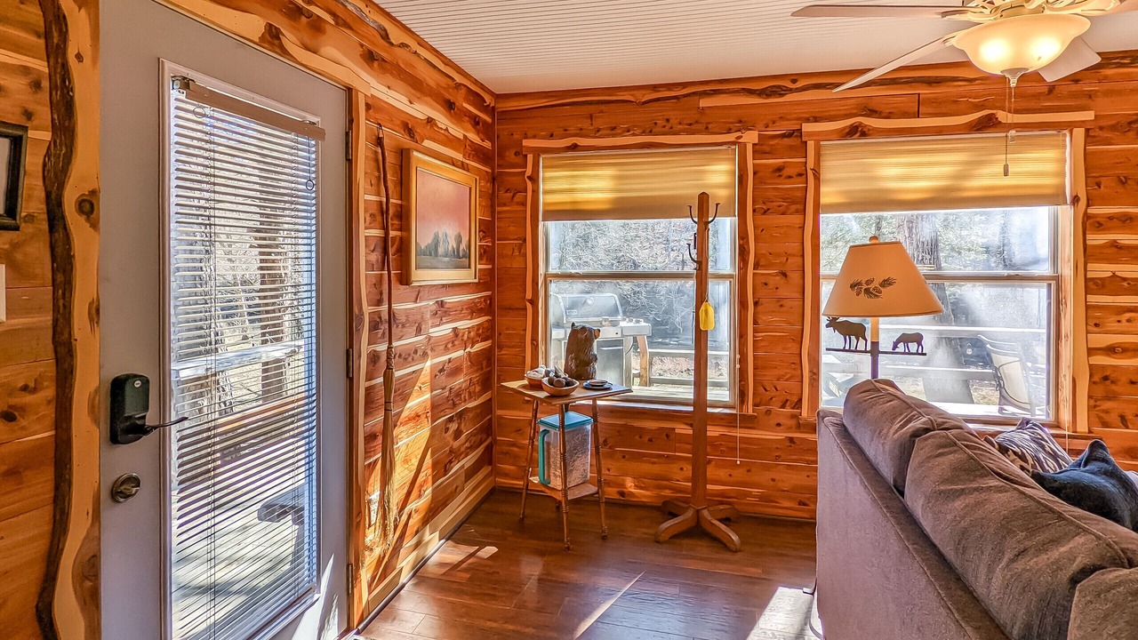 Photo of Livingroom in Boswell