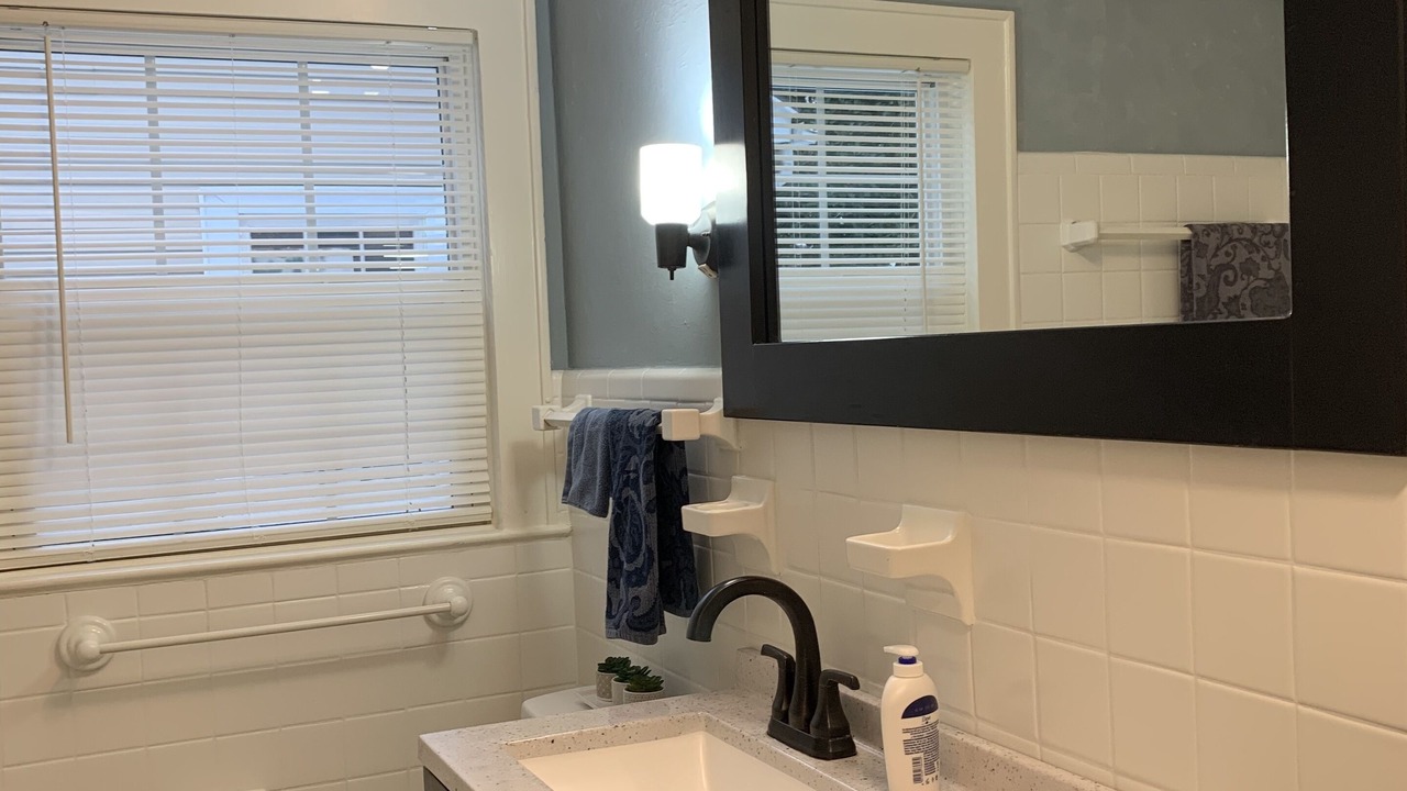 Photo of Bathroom in Fort Smith