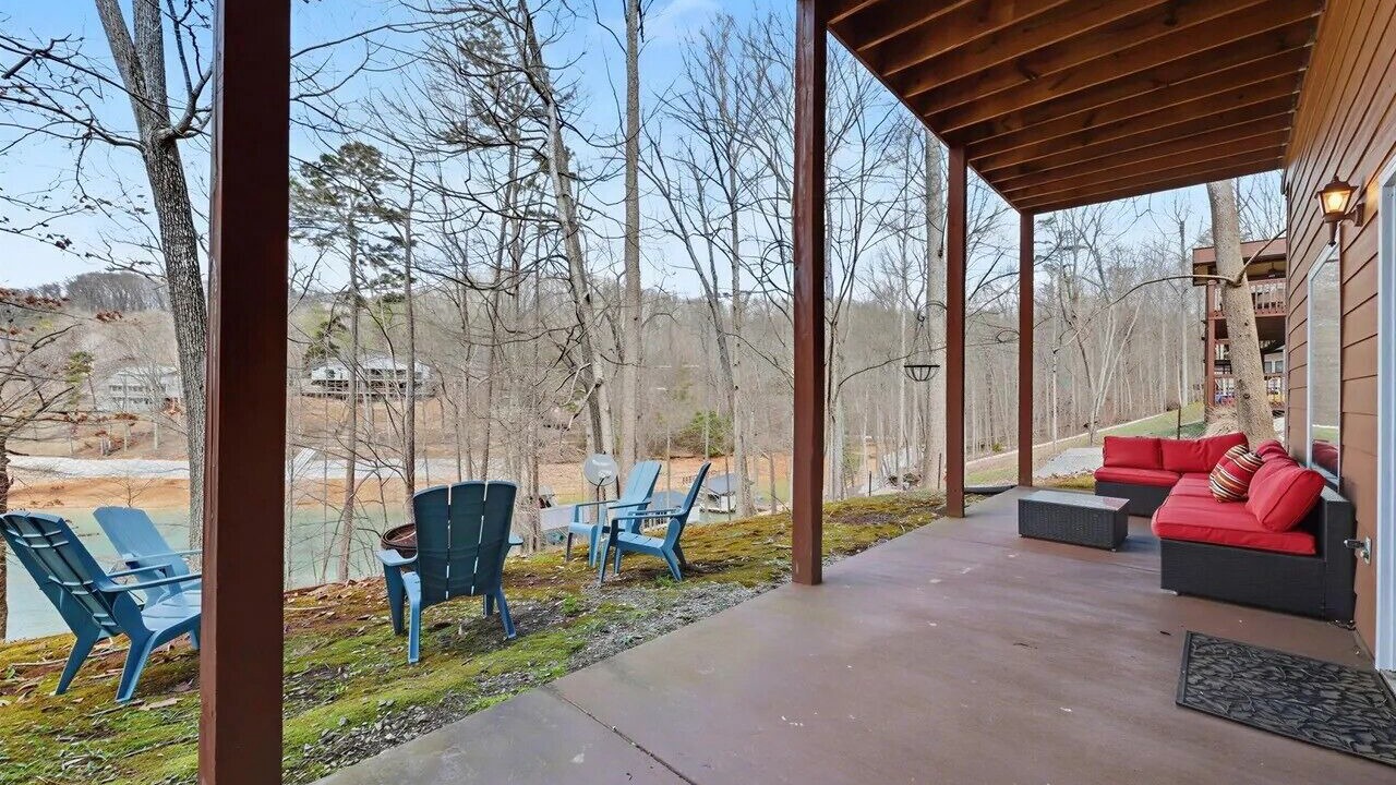 Photo of Patio Balcony in Big Creek