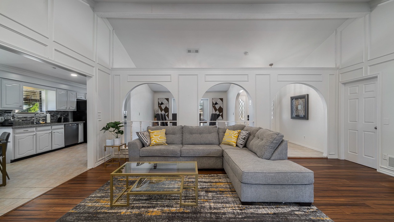 Photo of Livingroom in Hunters Glen