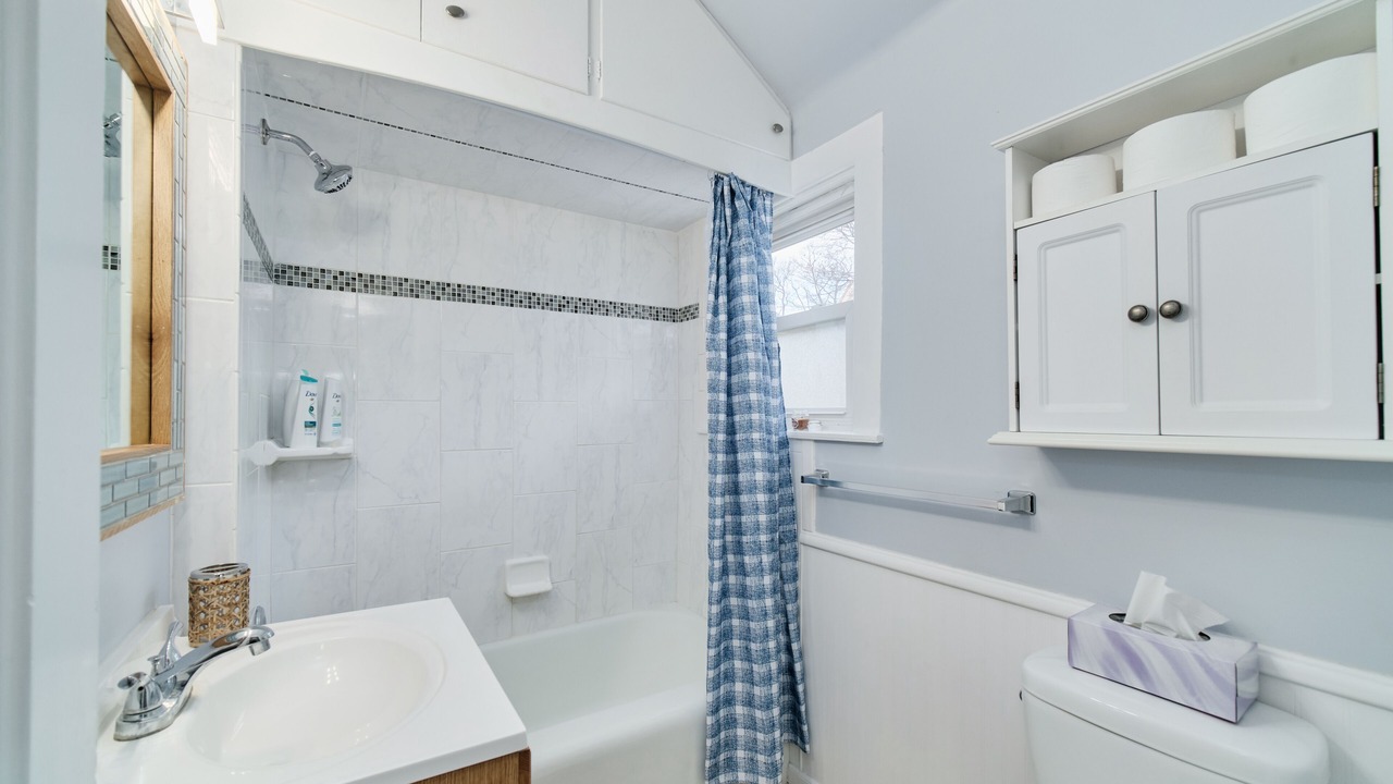 Photo of Bathroom in Manistee