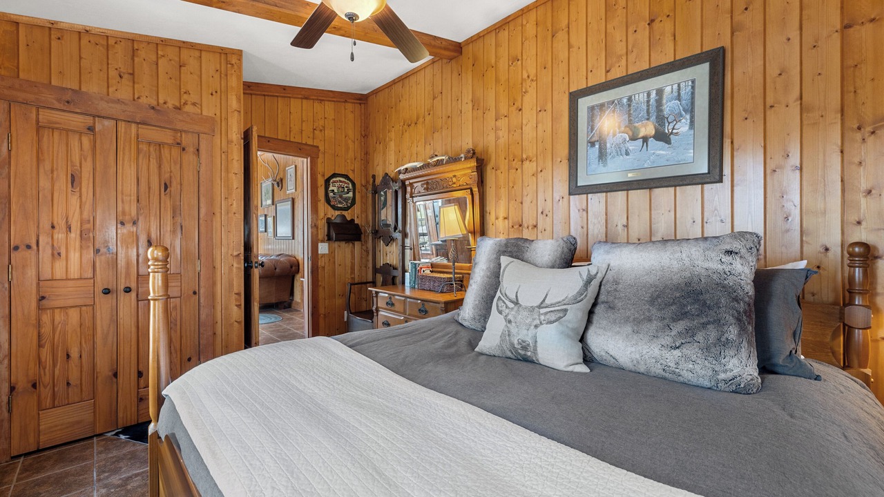 Photo of Bedroom in Llano