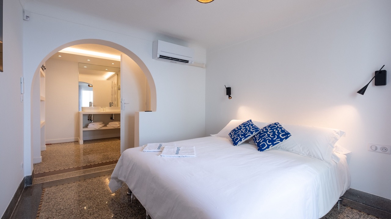 Photo of Bedroom in Plage de la Garonnette