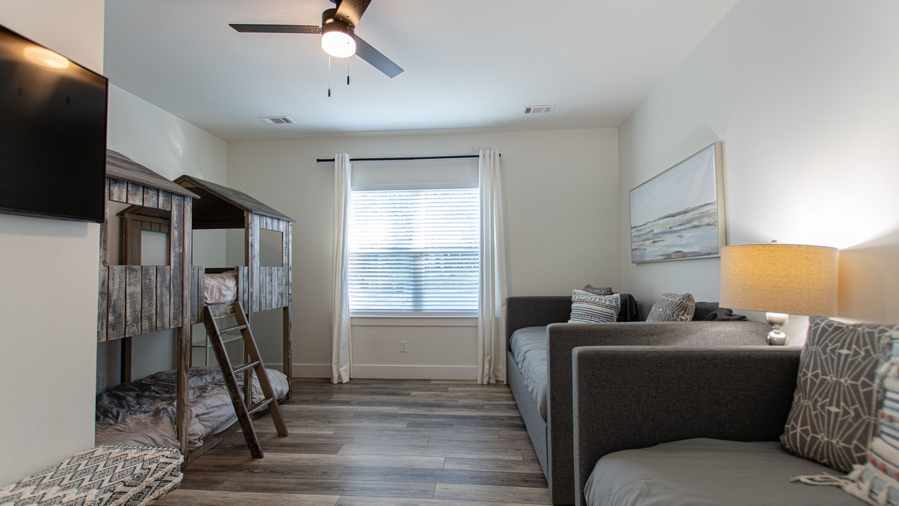 Photo of Others in Carolyn Estates