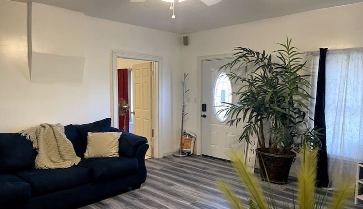 Photo of Livingroom in Hannibal