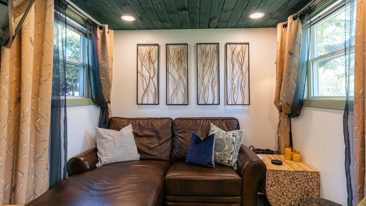 Photo of Livingroom in East Syracuse