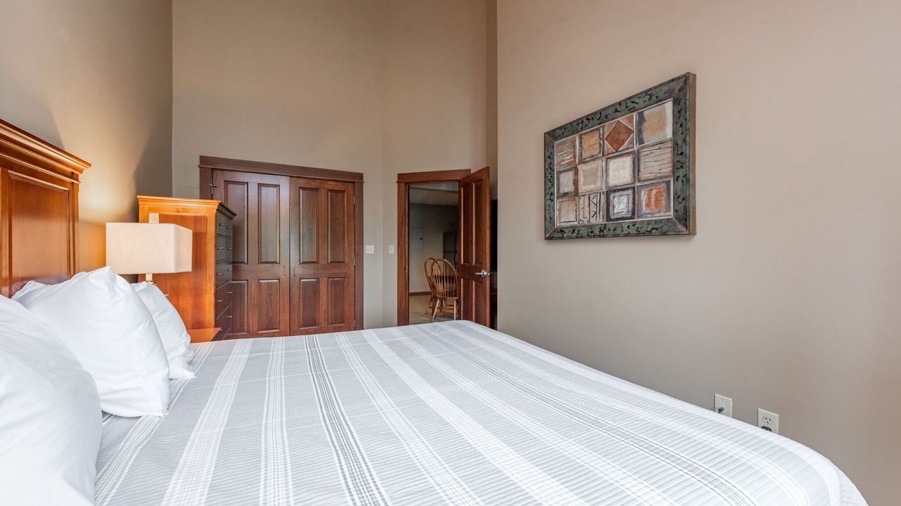 Photo of Bedroom in Thayerville