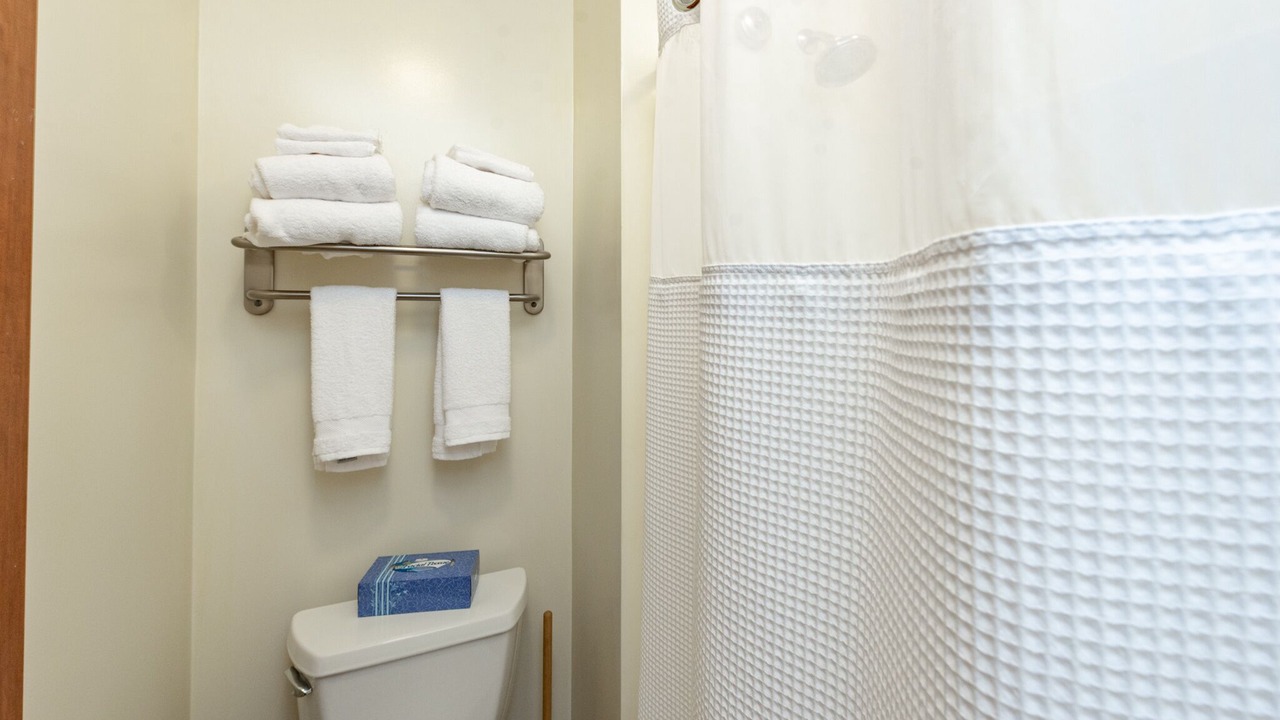 Photo of Bathroom in Thayerville