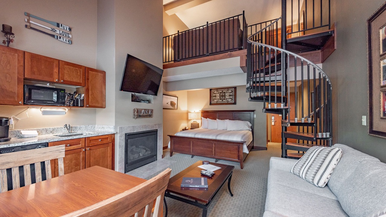 Photo of Livingroom in Thayerville