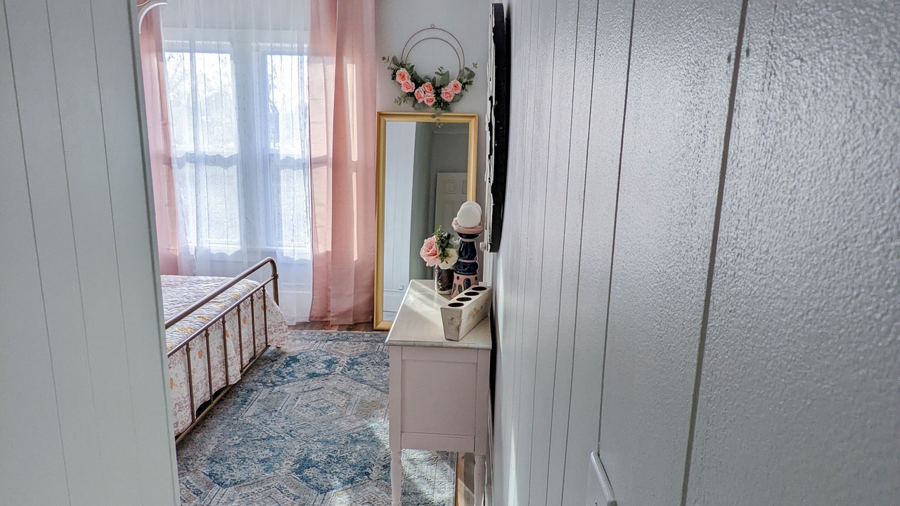 Photo of Bedroom in Broken Arrow