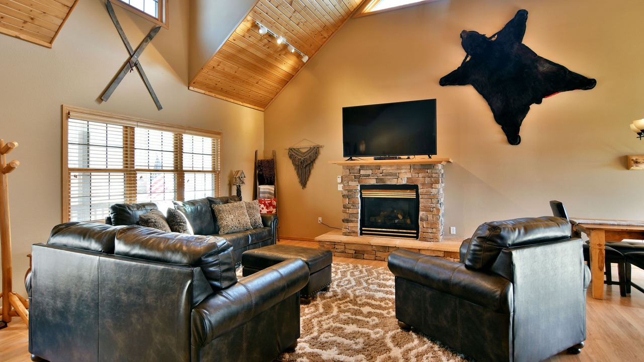 Photo of Livingroom in Webb Lake