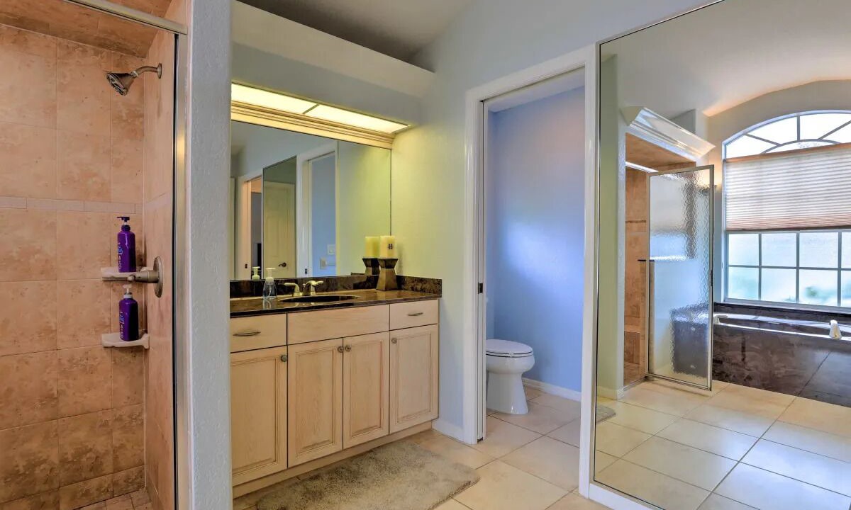 Photo of Bathroom in Sun 'N Lake