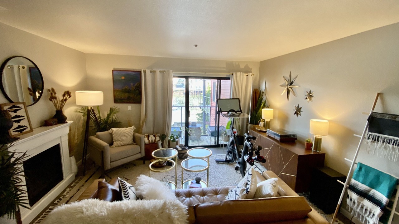 Photo of Livingroom in Old Town Chinatown