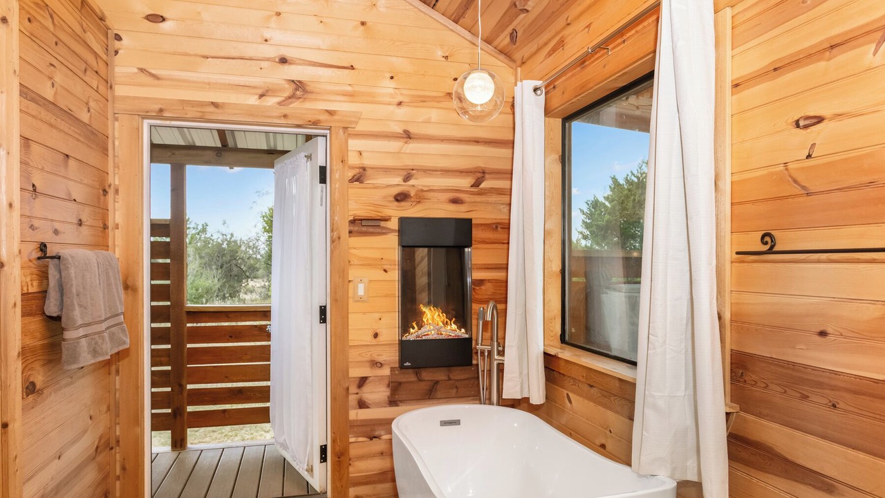 Photo of Bathroom in Llano