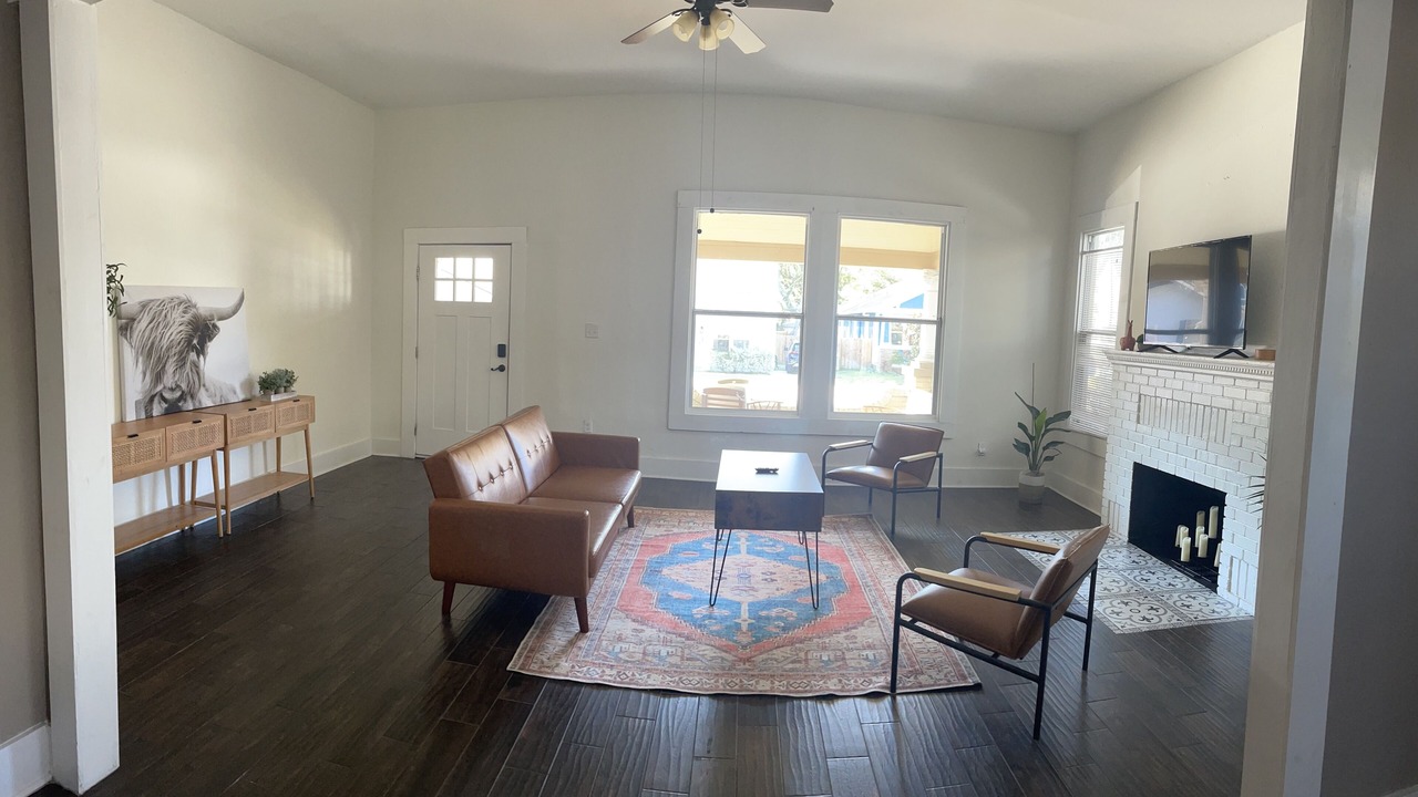 Photo of Livingroom in Tampa Heights