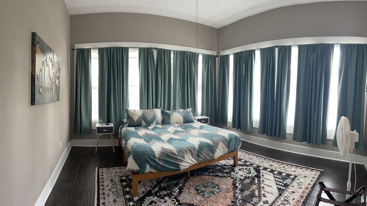 Photo of Bedroom in Tampa Heights
