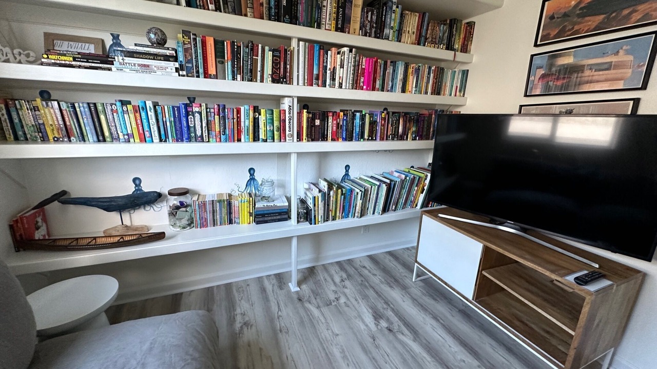 Photo of Bedroom in Clinton