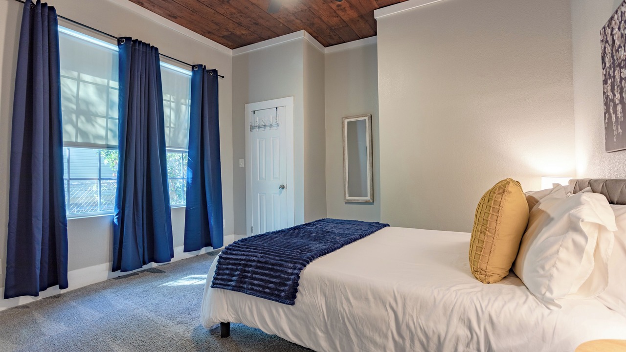Photo of Bedroom in North Waco