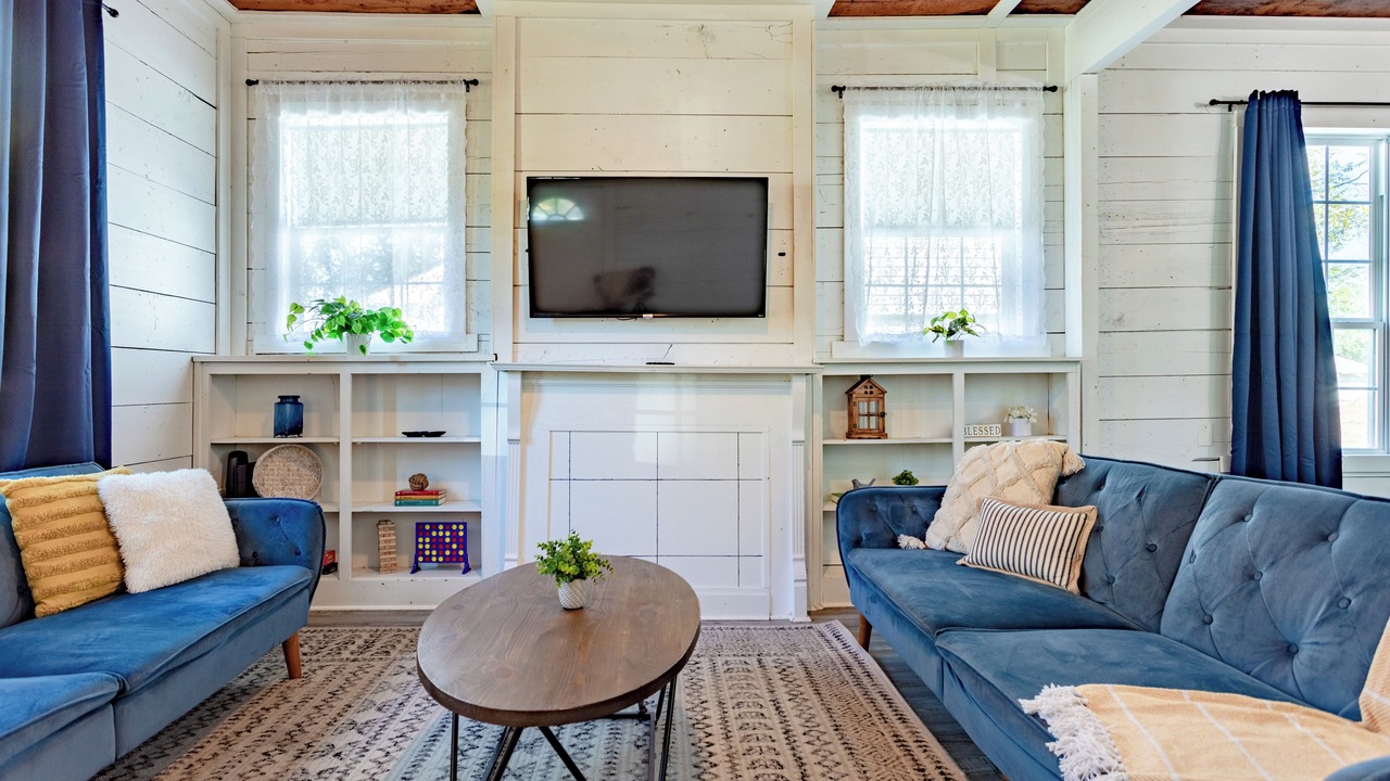 Photo of Livingroom in North Waco