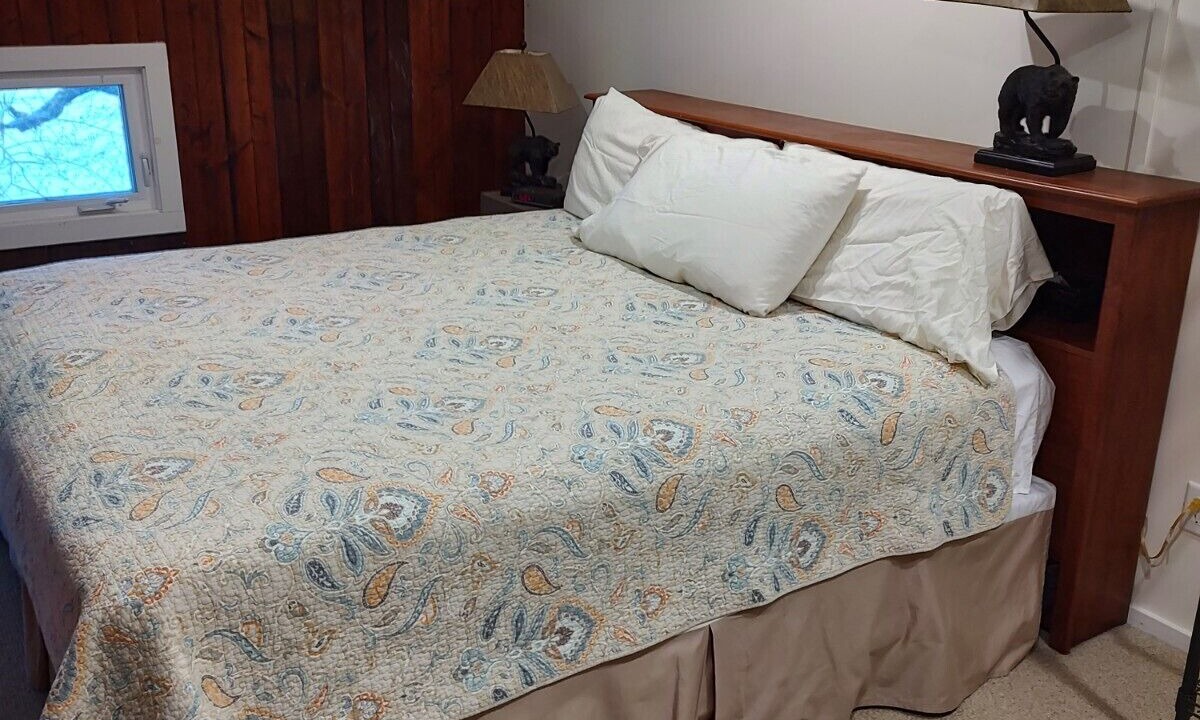 Photo of Bedroom in Canaan