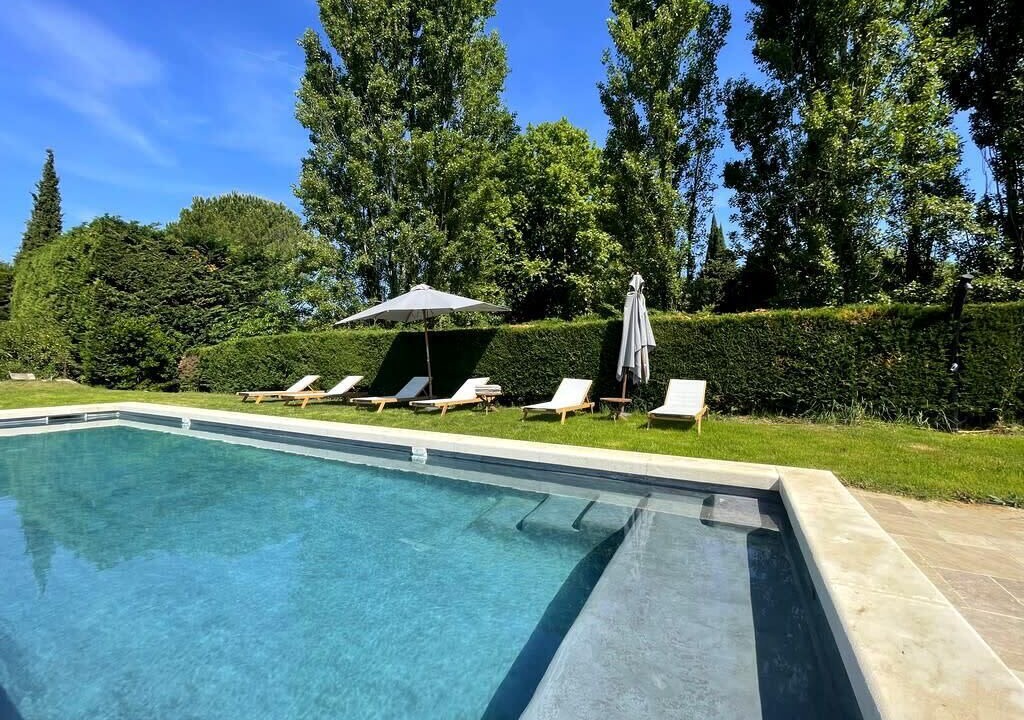 Photo of Outdoor in Lambesc