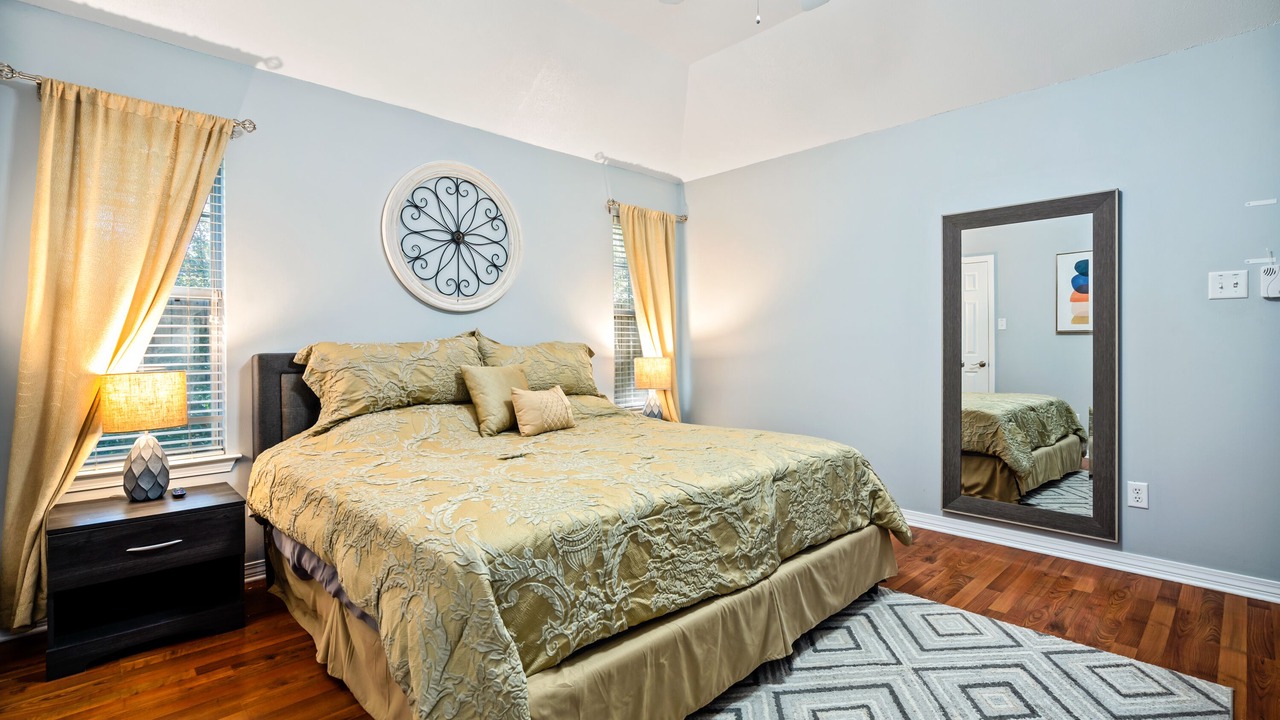 Photo of Bedroom in Mobile